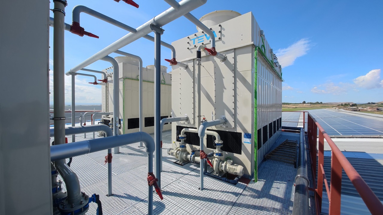 Ilerfred instala una nueva sala de compresores en una instalación hortofrutícola de Lleida.jpg